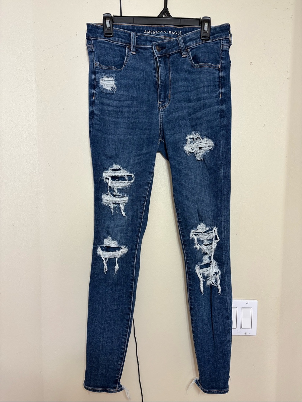 American Eagle Outfitters Distressed Skinny Jeans in Dark Blue Wash
